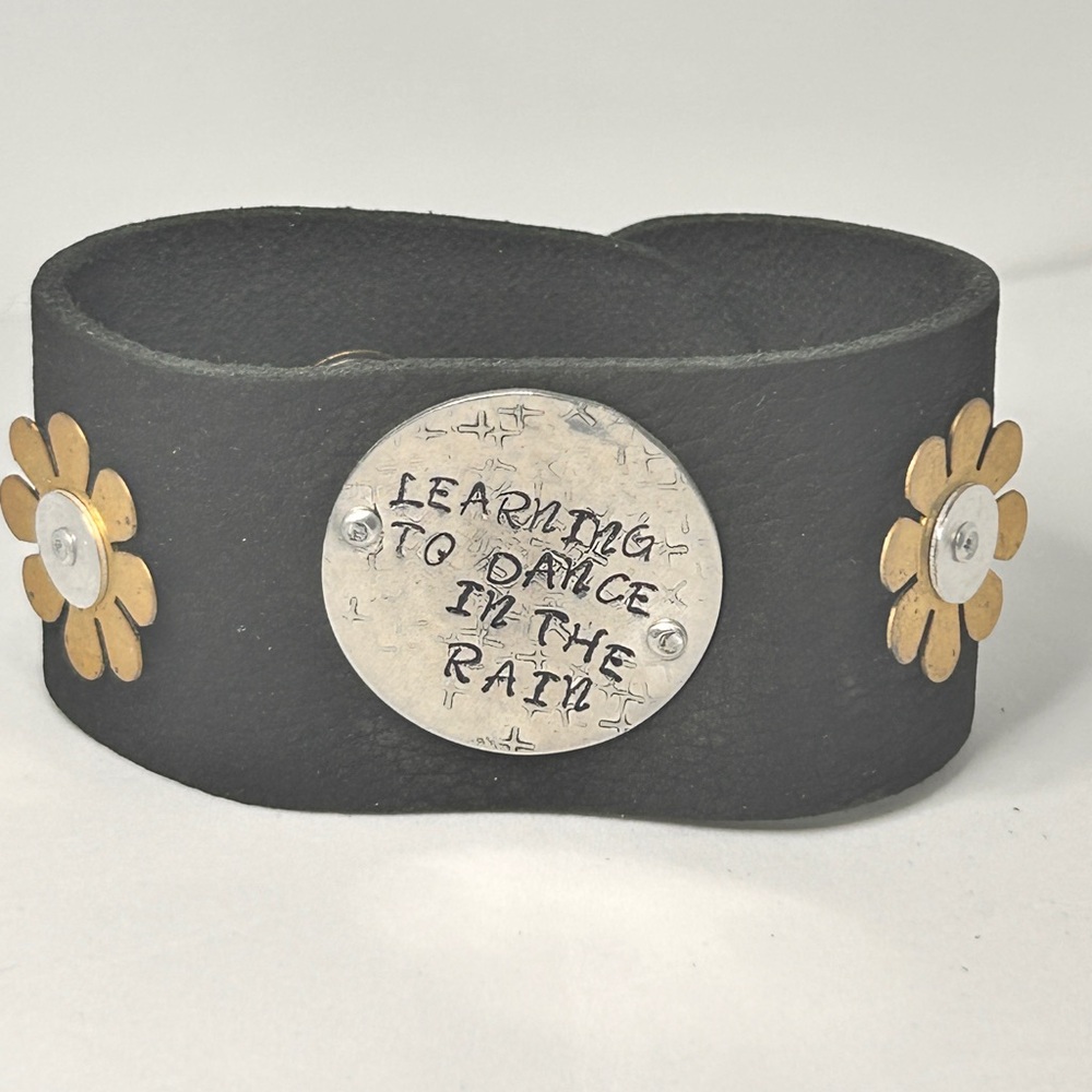 NEW HANDMADE & UNIQUE Black and Gold Inspirational Bracelet